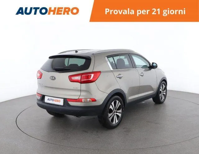 KIA Sportage 1.7 CRDI 2WD Class Image 5