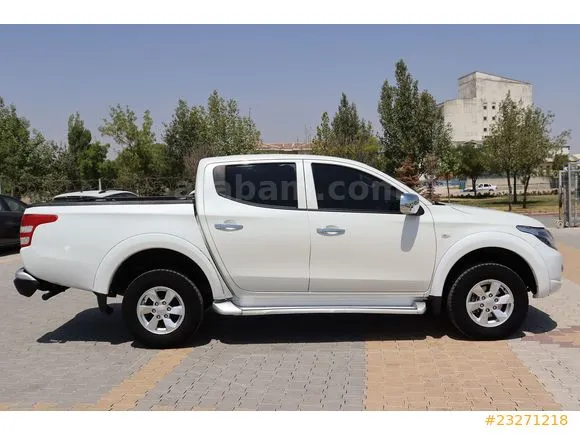 Mitsubishi L 200 4x2 Tornado Image 6